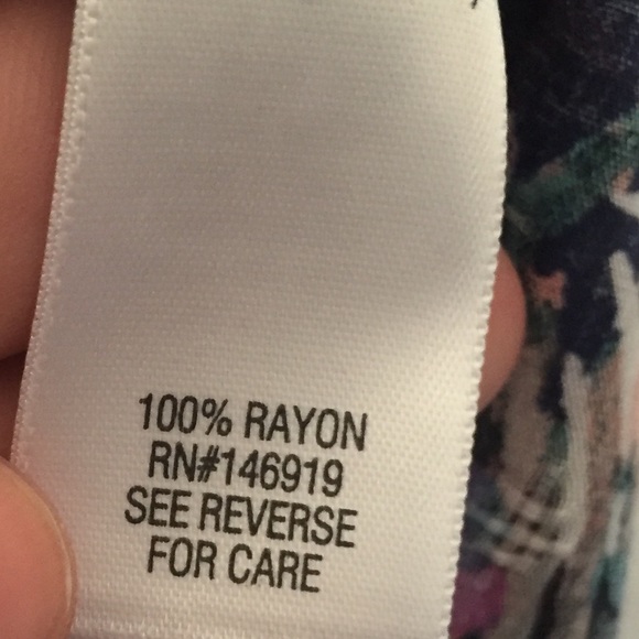 Dana Buchman Watercolor Tunic Blouse - Picture 5 of 7